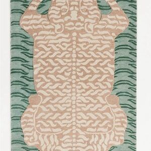 Anthropologie hand tufted 100% tufted wool. Sage Green Abstract Animal Rug